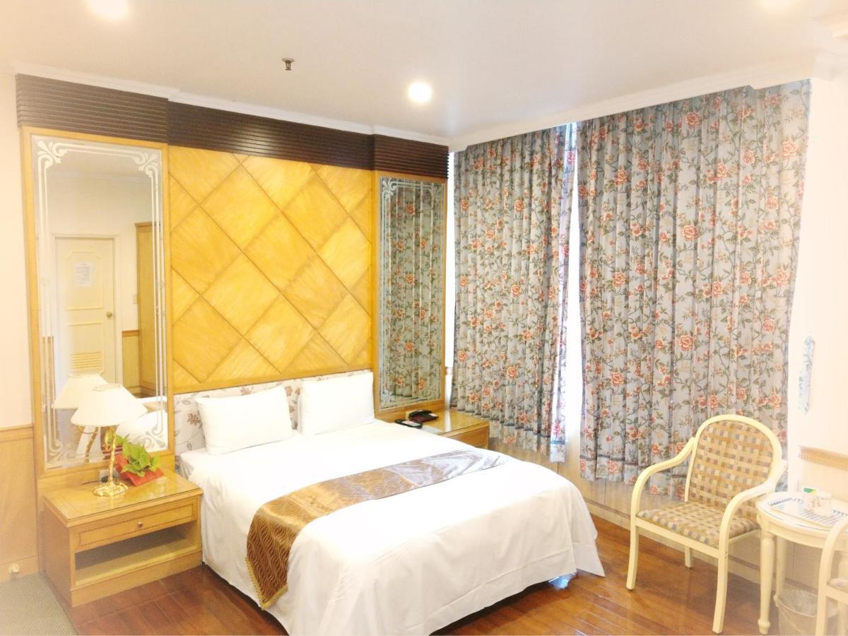 Jenq Yang Hotspring Hotel Zsenaj Kültér fotó
