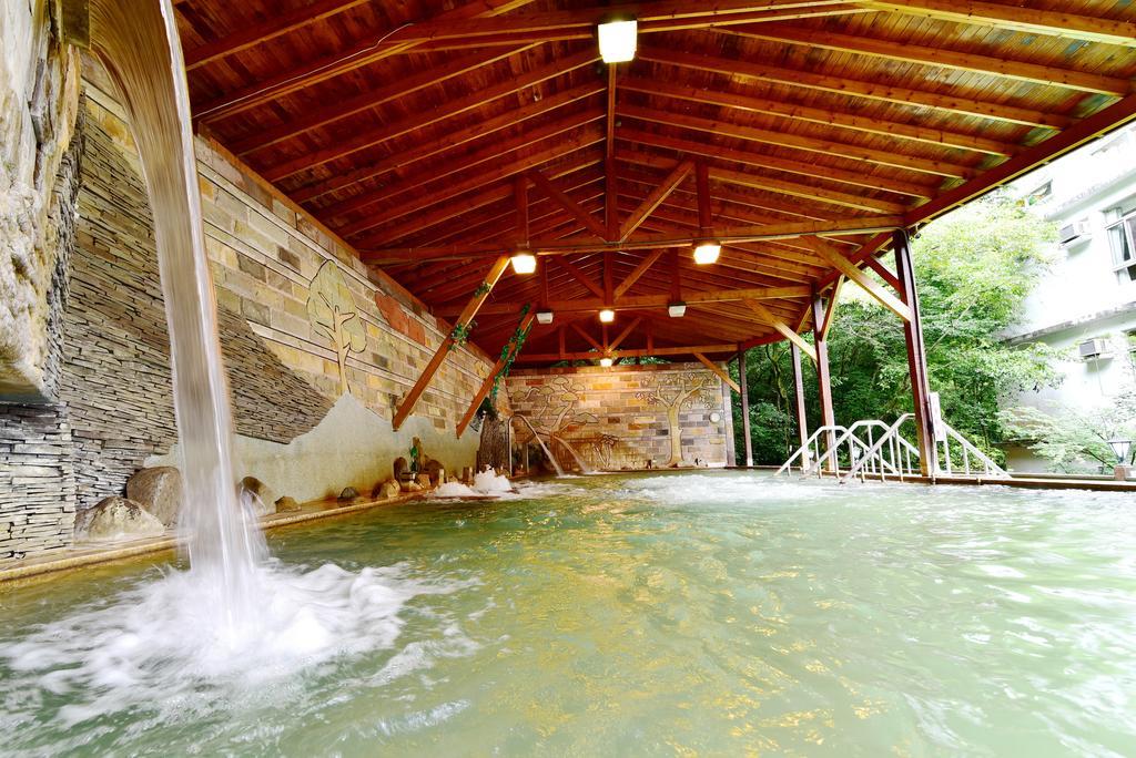 Jenq Yang Hotspring Hotel Zsenaj Kültér fotó